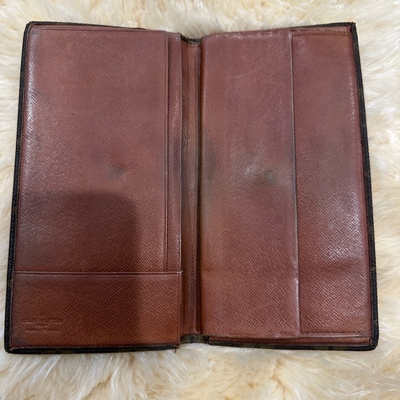 LV vintage man long monogram wallet in a fair condition - Picture 4 of 13